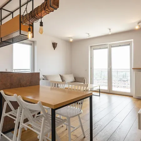 Sweda Seaside Apartmán *